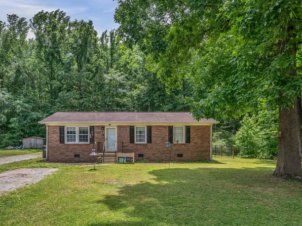 814 Cherokee Dr, New Johnsonville, TN 37134