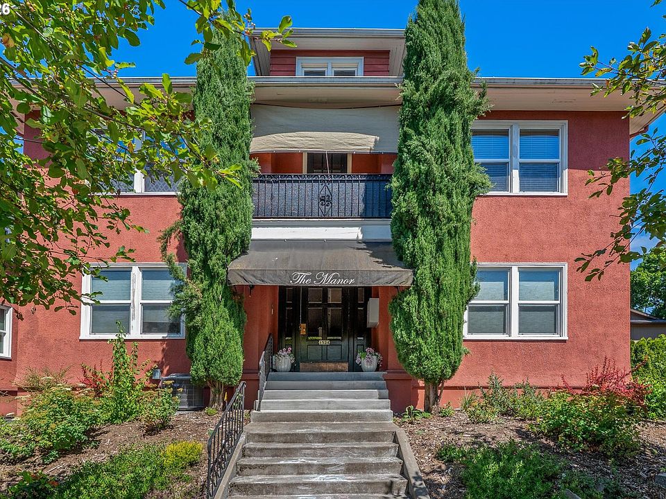 1st image of 1524 NE 26th Ave APT 4