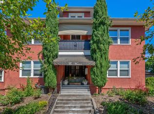 1524 NE 26th Ave APT 4, Portland, OR 97232