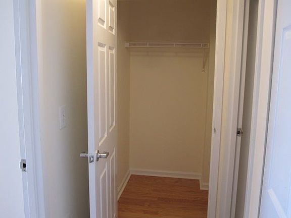 Hallway walk-in closet