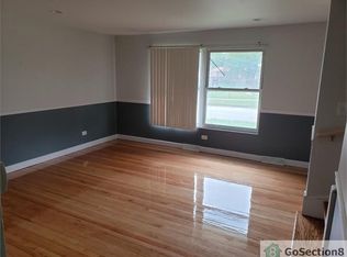 2201B E 100th St #B, Chicago, IL 60617