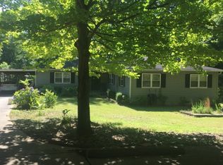 300 Mount Olivet Ln, Hendersonville, TN 37075