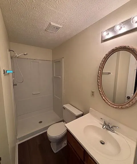 1400 Springleaf Cir SE — Photo 28