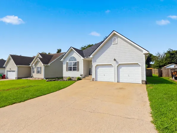 888 Cindy Jo Ct, Clarksville, TN 37040