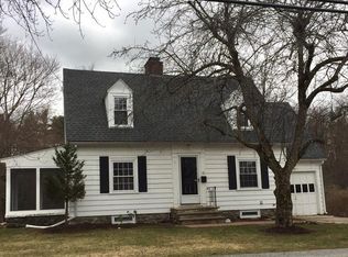 32 High Plain Rd, Andover, MA 01810