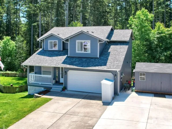 775 Carriage Court W, Eatonville, WA 98328
