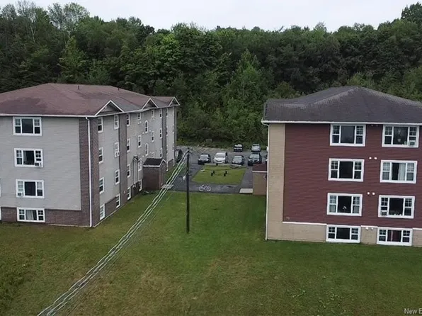 30 Dunns Crossing Rd #20, Fredericton, NB E3B 2A4