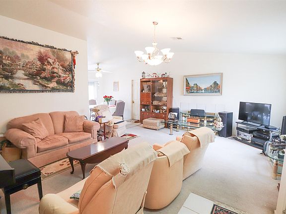 5th image of 2633 N Via Miraleste