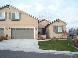 1943 Sky Meadow Ave #B, Richland, WA 99352