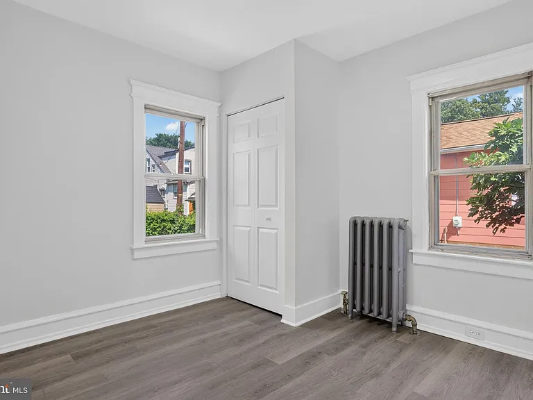 319 Laurel Ave — Photo 11