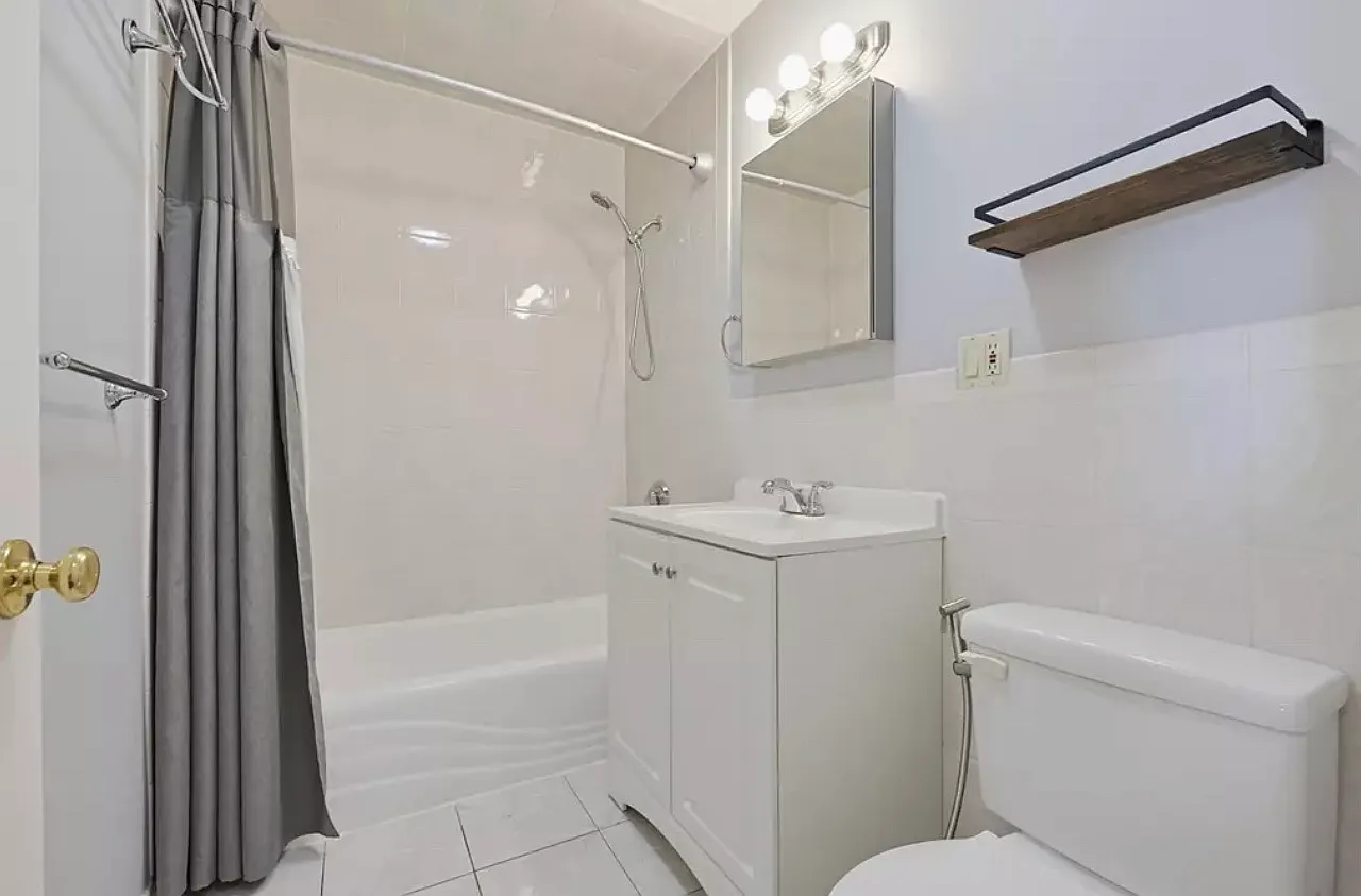 1 bed, 766 sqft, $2,500 — Photo 3