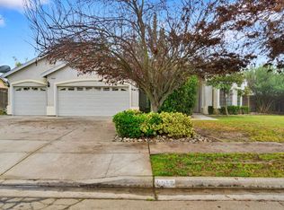 1417 Orange St, Lemoore, CA 93245