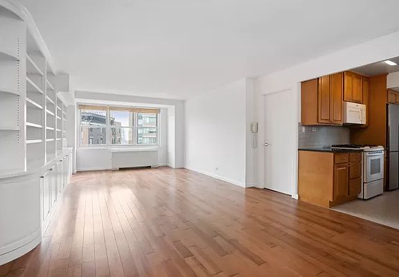 2nd image of 155 W 68th St APT 1730
