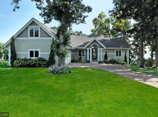 3275 Carman Rd, Excelsior, MN 55331