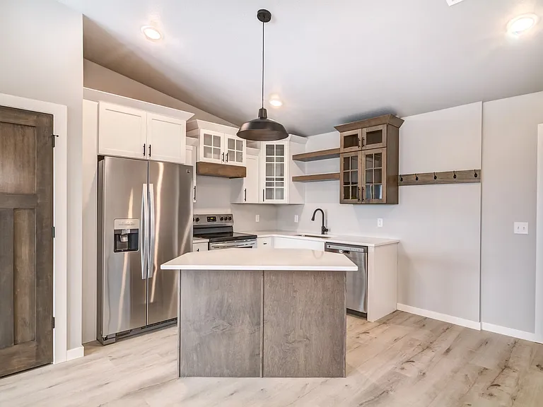 299 Fairfax St — Photo 3