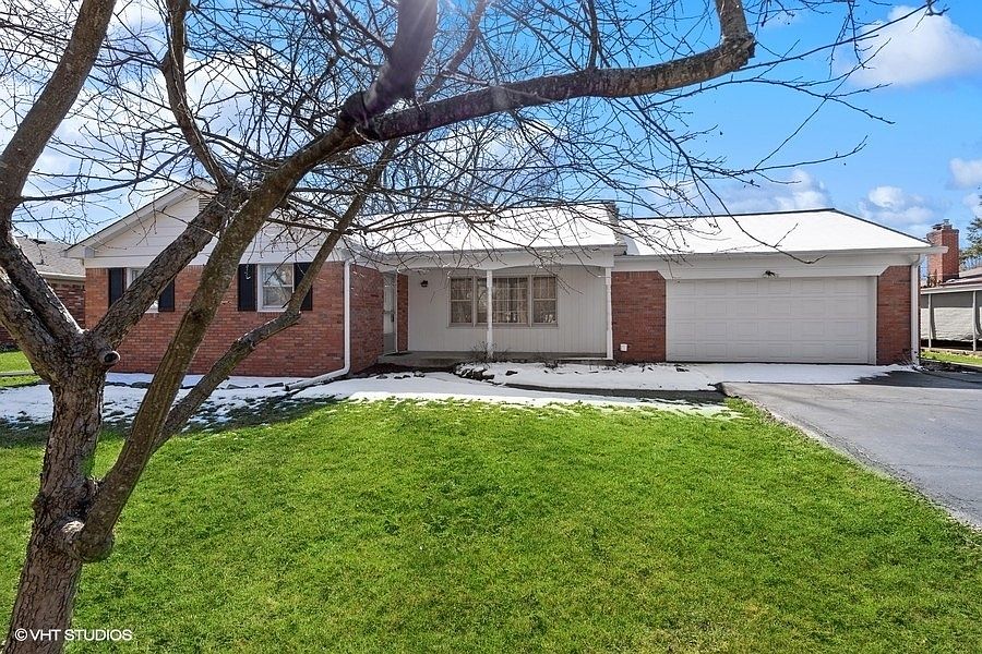 1st image of 6821 Willoughby Ct