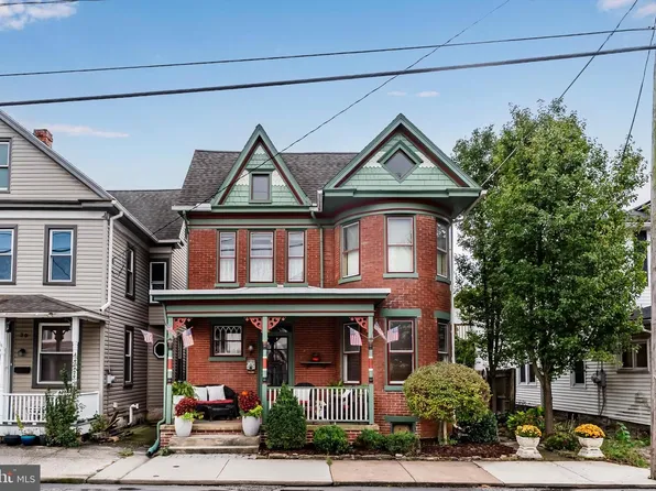 18 E Keller St, Mechanicsburg, PA 17055