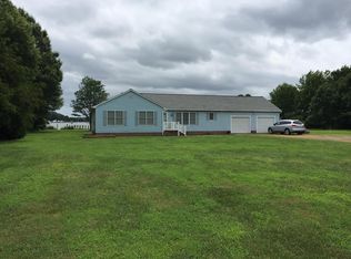 3031 Little Bay Rd, White Stone, VA 22578