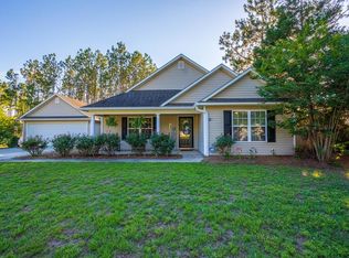 38 Creeks Edge Ct, Nashville, GA 31639