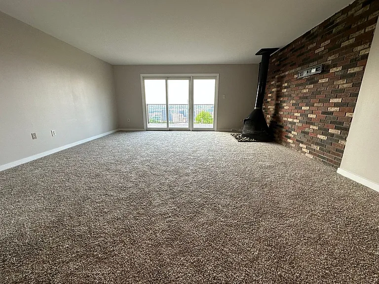 35-43 Bailey Ave — Photo 3