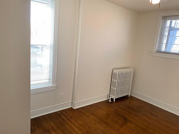 2nd image of 429 E Girard Ave #2