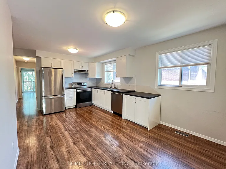30 Porritt St #2 — Photo 9