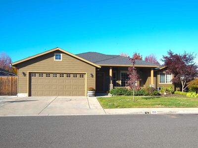 353 Silver Cres, Central Pt, OR, 97502