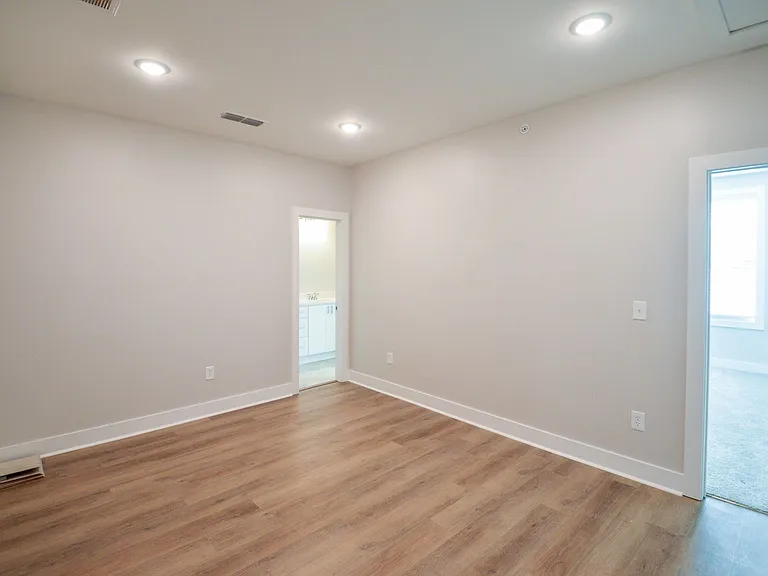 30 Lynn Ln #1002 — Photo 14