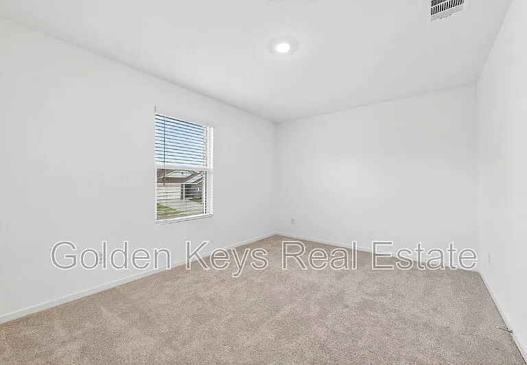 10212 Regal Bend Ln — Photo 24
