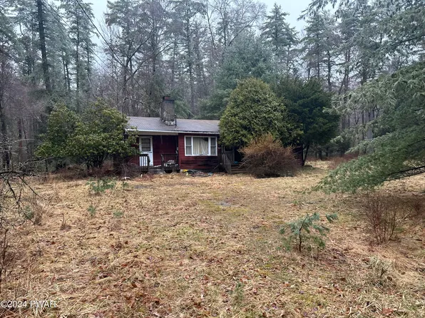 108 Whittaker Rd, Dingmans Ferry, PA 18328