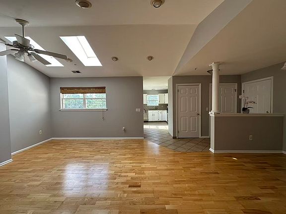 2nd image of 168 Potomac Dr