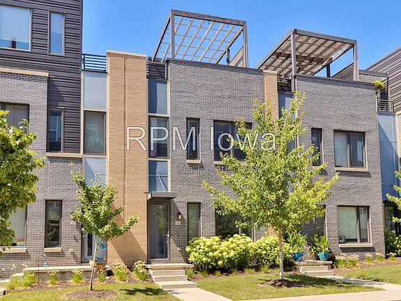 2nd image of 244 E Center St