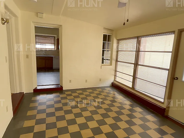 3 E Park Ln #320 — Photo 10