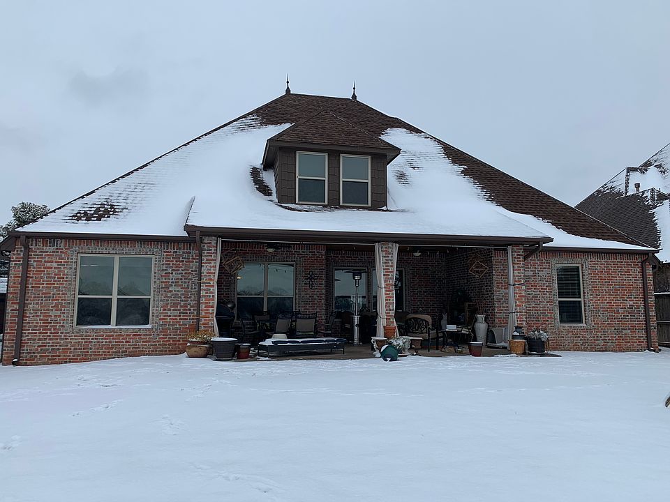 2nd image of 612 Waterwood Dr