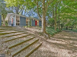 2313 Glasgow Rd, Alexandria, VA 22307