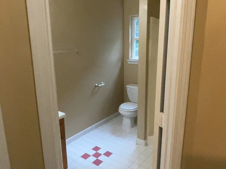 1651 Massachusetts Ave SW #8 — Photo 10