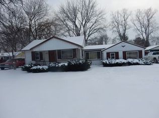 28713 Northline Rd, Romulus, MI 48174