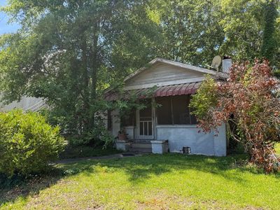 808 N 10th Ave, Laurel, MS, 39440