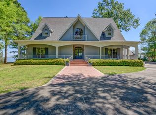 100 Imperial Ct, Coldspring, TX 77331
