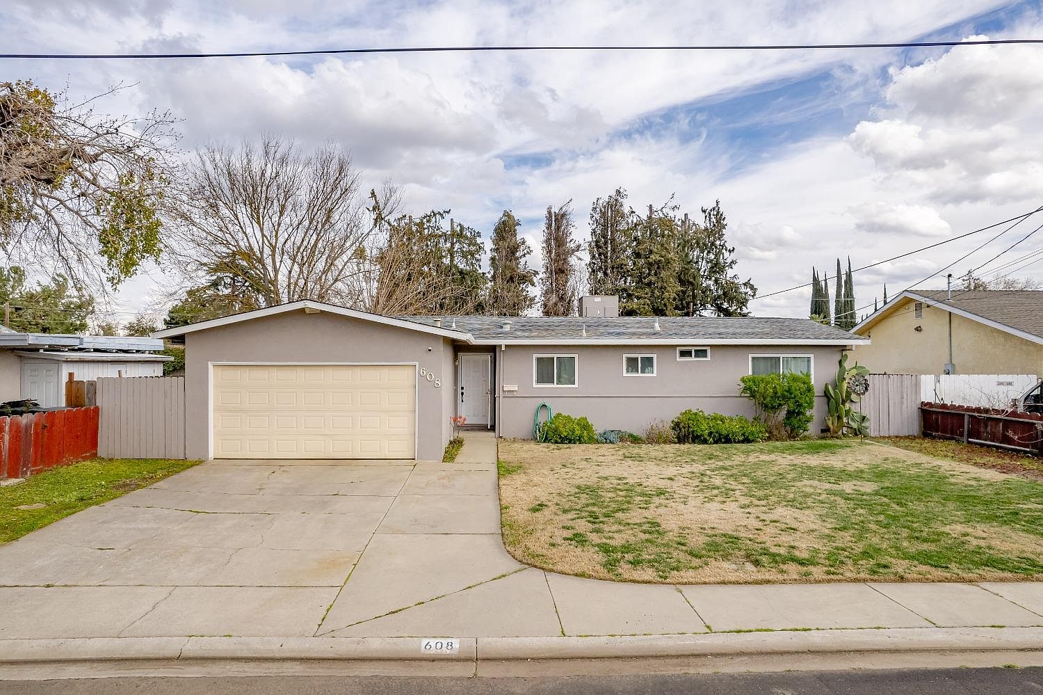 608 Trask Ln Modesto CA 95354 Zillow