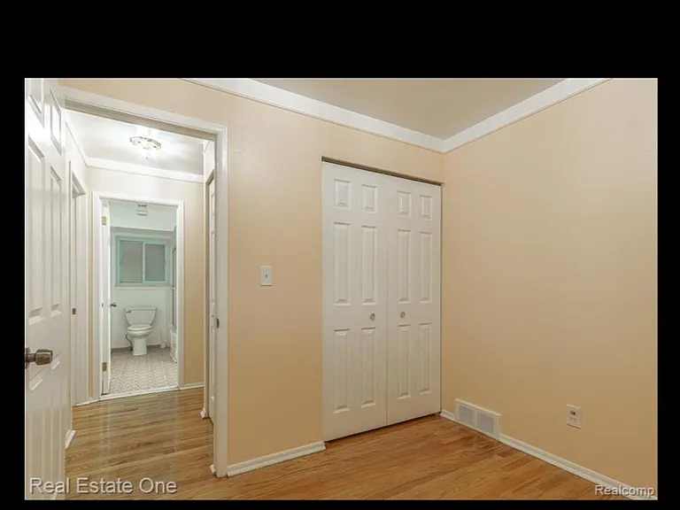 29735 Boewe Dr — Photo 14