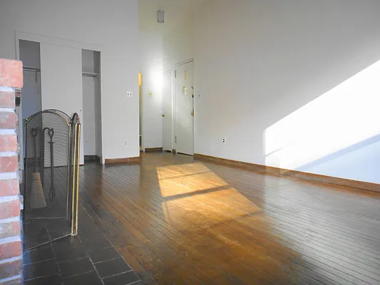 Rented by Balass Ralph, LREB | media 14