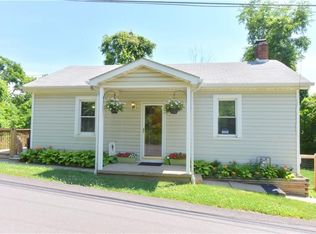 22 McChain Rd, Finleyville, PA 15332