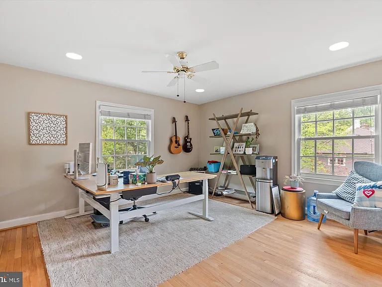 3701 Blackthorn Ct — Photo 25
