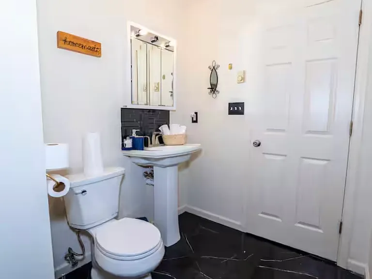 449 Clearview Dr — Photo 12