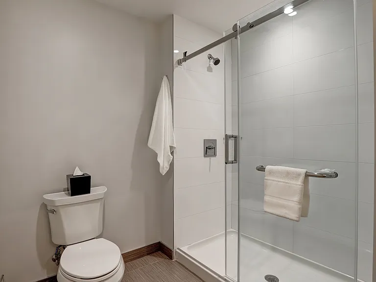 1100 Canadian Shield Ave — Photo 9