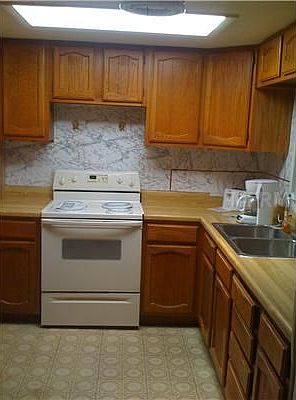 2nd image of 12 Bruner Ct