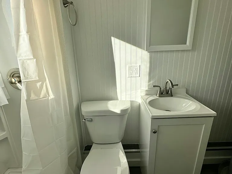 525 E Omaha St #2 — Photo 7