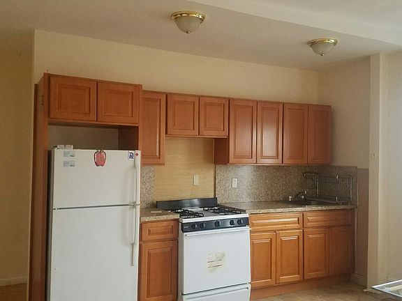 photo4958584759240468403