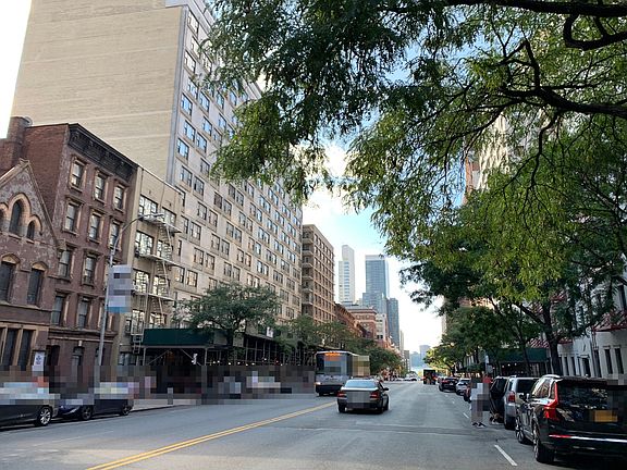 4th image of 408 W 57th St APT 2I